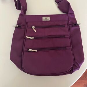 ORGANIZZI Cross Body Purse-Brand New